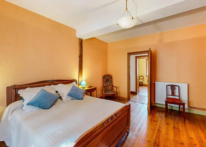 Prázdninový dům Awesome In St Pierre D'eyraud Saint-Pierre-d'Eyraud