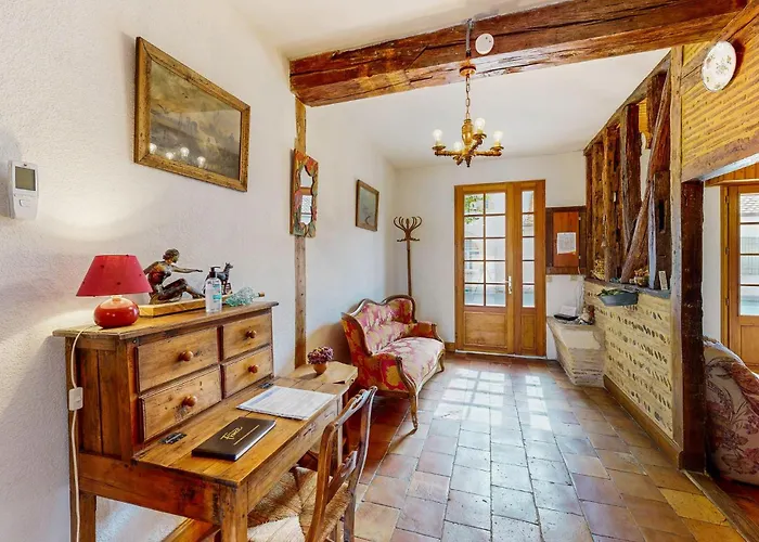 Awesome In St Pierre D'eyraud